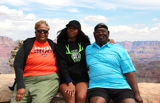 Alyssa Crowe Family Trip to Grand Canyon